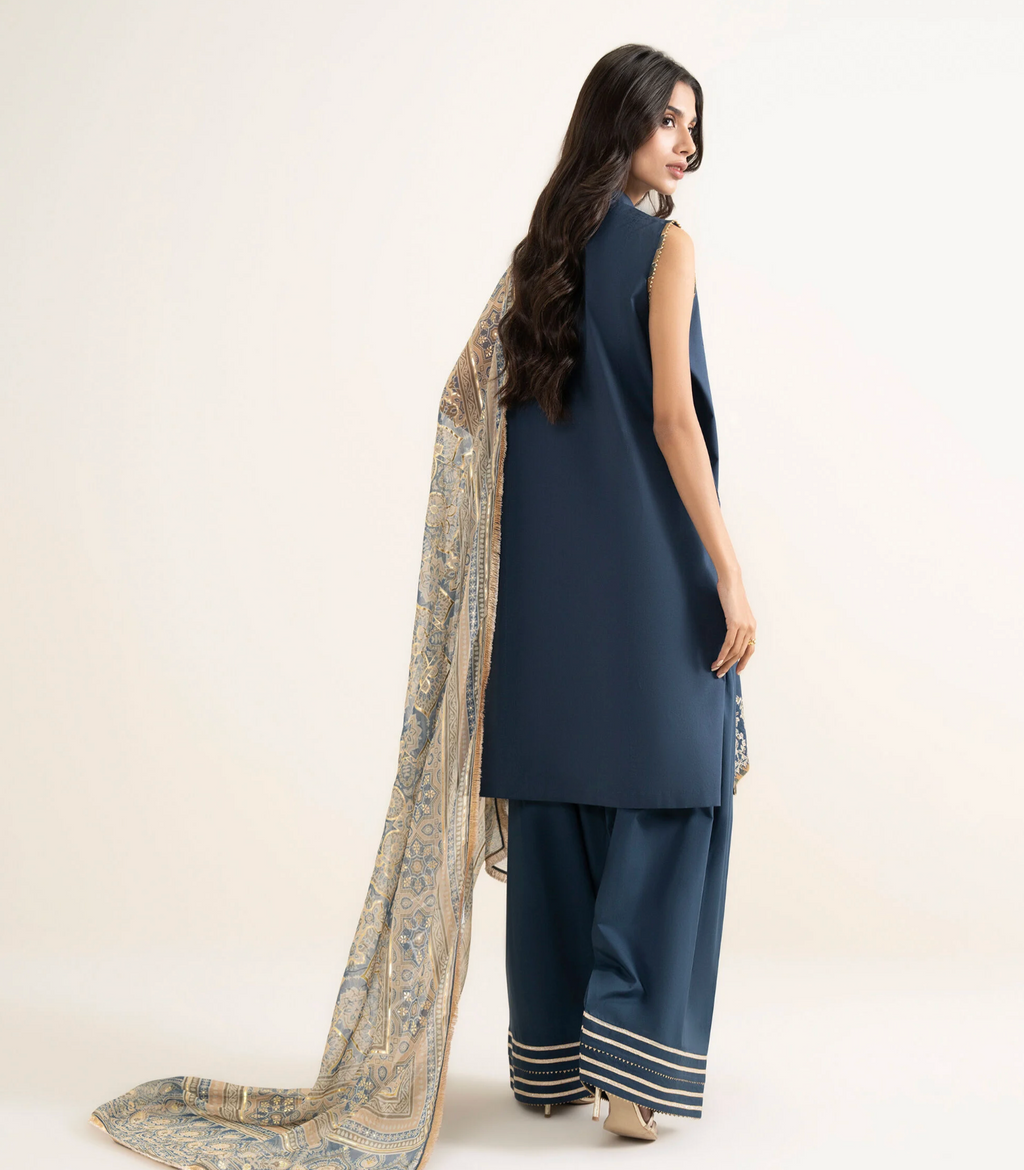 3 Piece - Embroidered Lawn Suit